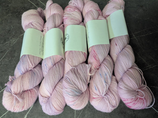 British Blue-faced Leicester 4ply: Raspberry Cooler