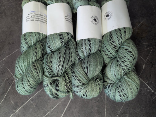 Merino Zebra DK: Leaf
